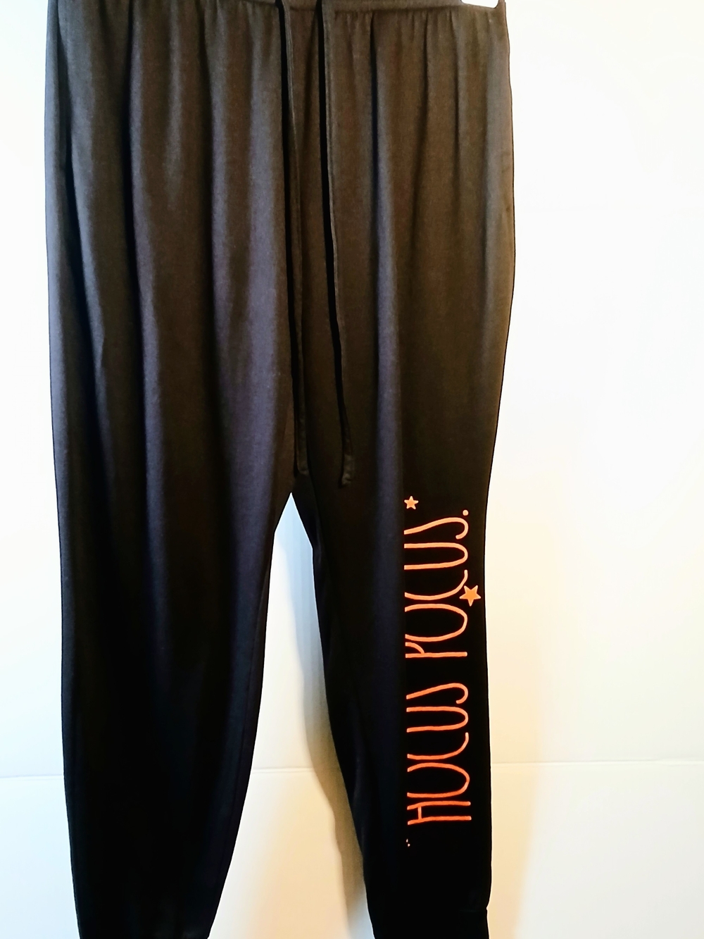 Rae Dunn Disney Hocus Pocus Black Halloween Joggers Pants Size Small